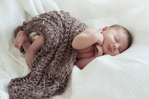 Quelle est la position de sommeil la plus sécuritaire pour votre bébé ?