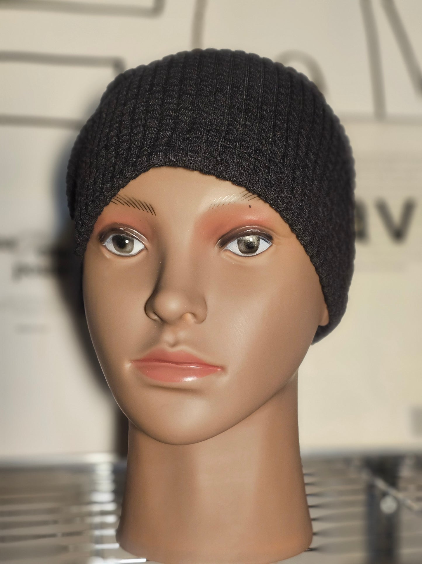 Bonnet Turban Noir – Chic & Intemporel