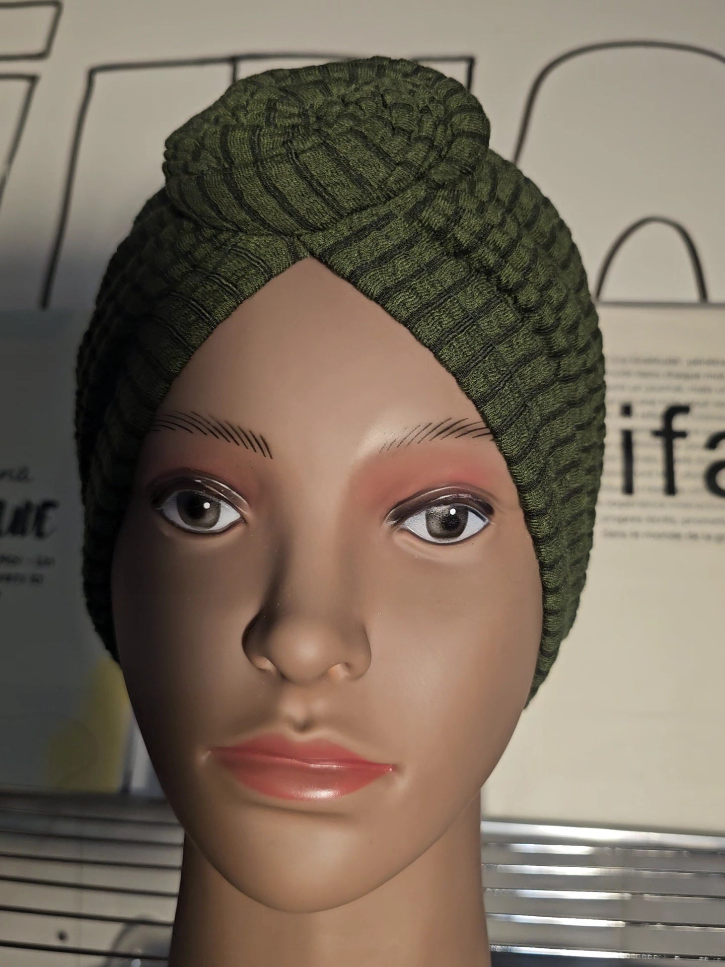 Bonnet Turban Vert Forêt – Fraîcheur & Originalité